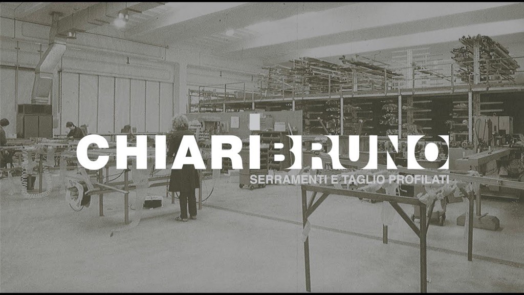 L’impresa Chiari Bruno celebra un traguardo carico di significato: cinquant’anni di attività, lavoro, passione e crescita condivisa. Fondata a Chiari nel 1975 da Bruno Chiari, uomo concreto e visionario, l’azienda ha trasformato un piccolo sogno artigianale in una solida realtà industriale. Oggi conta 50 dipendenti, oltre 6.300 mq di superficie produttiva e una clientela distribuita su tutto il territorio nazionale, con presenze anche all’estero.