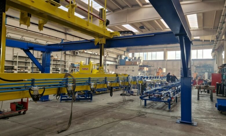 La nuova Turla Aluminium Technology sta trasformando le sfide della sostenibilità in vantaggi competitivi tangibili per i propri Clienti, come dimostrano i recenti successi ottenuti in collaborazione con leaders nel mercato dell’estrusione, come Metra S.p.A., Purso Oy e PFA Bodega.