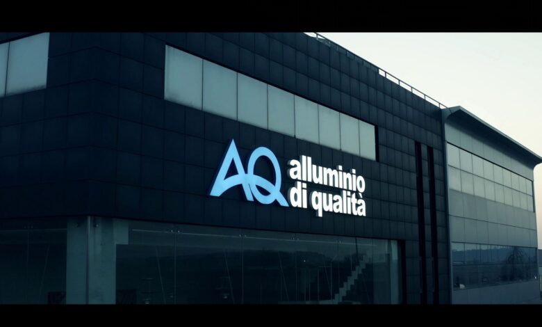 Alluminio di Qualità, società di distribuzione di semilavorati d’alluminio e non ferrosi del Gruppo Cauvin celebra quarant’anni di attività investendo in nuove tecnologie, come la nuova linea Cut-To-Length e Laser Blanking per coils fina a 2.150 mm di larghezza.