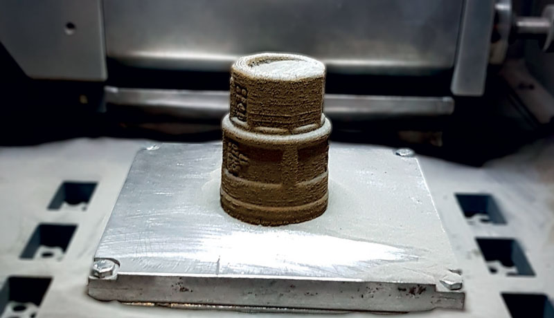 3D4BRASS produce il componente strato dopo strato, andando a consolidare il materiale solo nei punti strategici, senza spreco e con una risoluzione in Z di 50 μm.