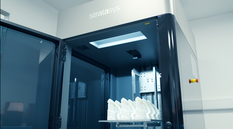 La stampante 3D Neo di Stratasys ha introdotto una nuova generazione di sistemi SLA