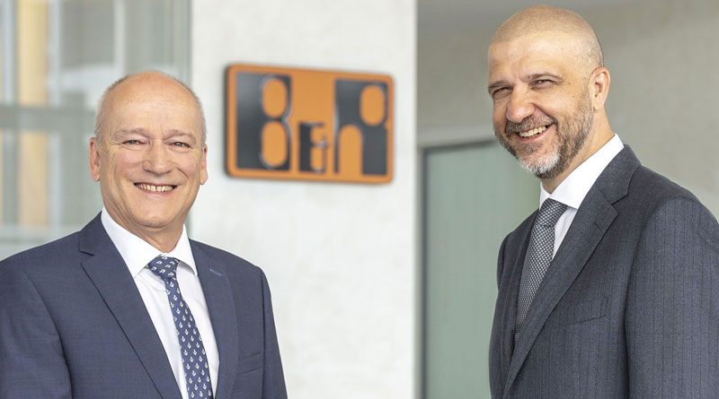 Luca Galluzzi dal 1° agosto sarà il nuovo Chief Sales Officer di B&R, entrando nel Consiglio Direttivo dell’azienda. cambio di ruoli Cambio di ruoli in B&#038;R Image 1 7 800x445