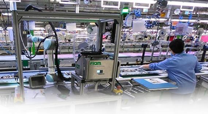 Le soluzioni eTensil di Fiam possono essere utilizzate con i cobot.