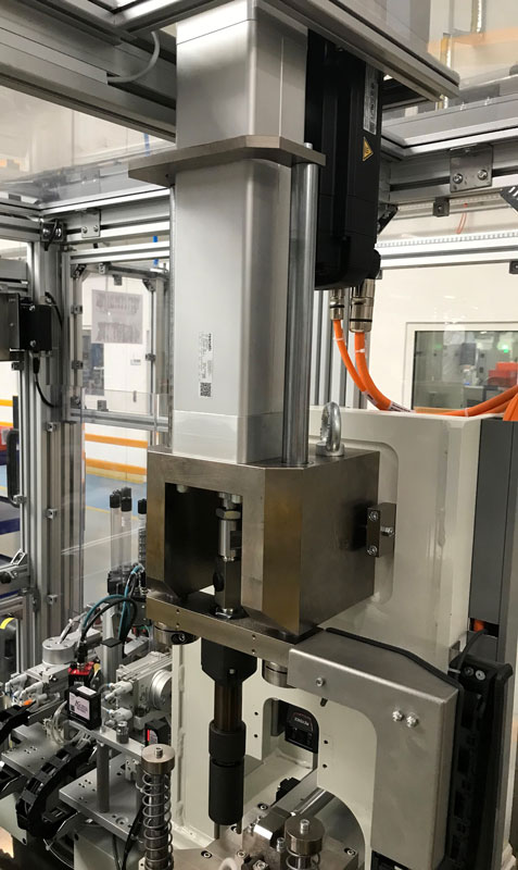 S.EL.ME.C. si è rivolta a Bosch Rexroth per richiedere lo Smart Function Kit for Pressing.