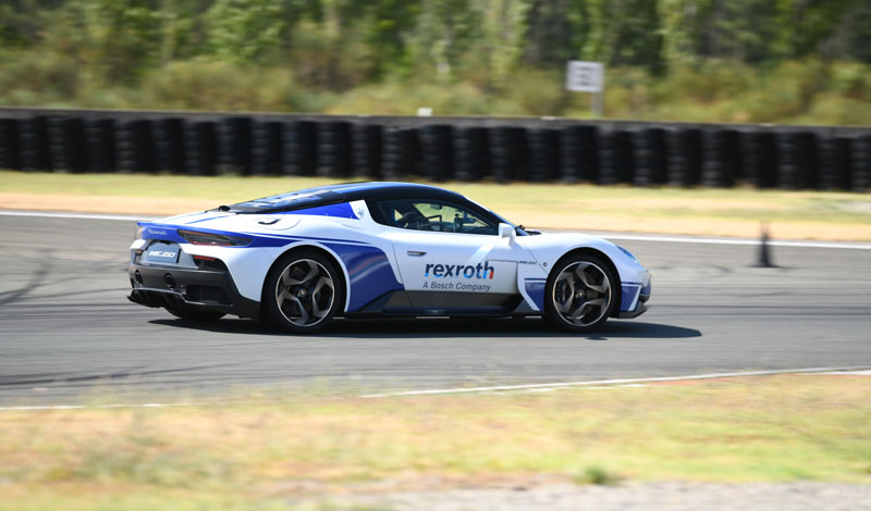 Durante la tavola rotonda dal titolo “Come nasce una supercar? L'innovazione dei processi con Maserati” gli esperti di Bosch Rexroth e Maserati hanno parlato della nascita di MC20. supercar Come nasce una supercar APERTURA bosch rexroth