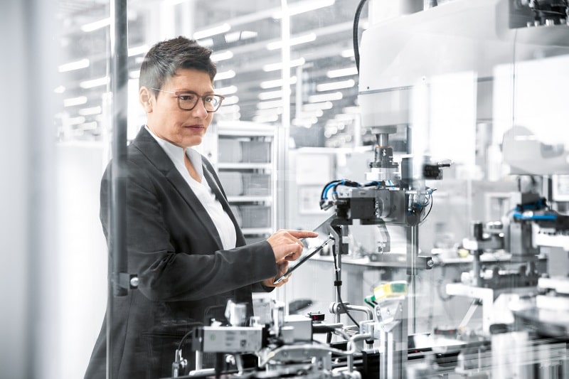 La progettazione di una macchina pone le basi dell’impronta di CO₂ a livello di macchina.