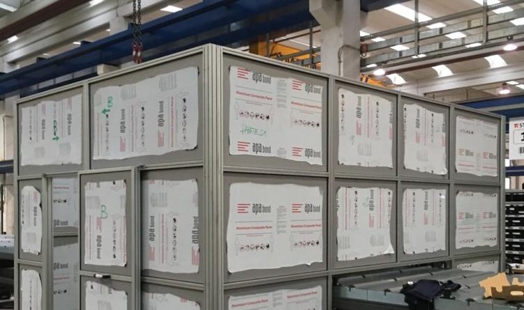 Trimat è specializzata in profilati estrusi in alluminio.