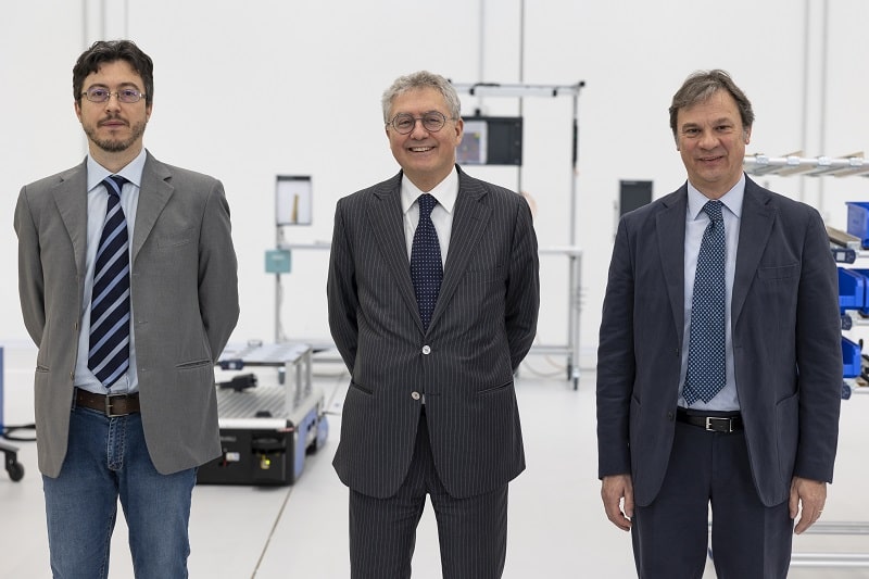 Da sinistra, Emanuele Barina di Siemens, Augusto De Castro di MADE e Marco Marella di FasThink.