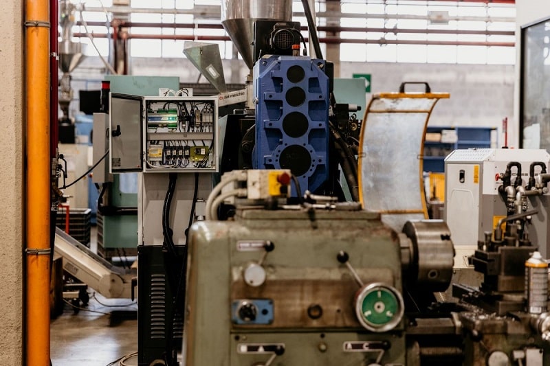 Grazie a queste due app l’azienda può monitorare 24/7 il consumo energetico dell’intera fabbrica, del singolo impianto o dei quadri elettrici.