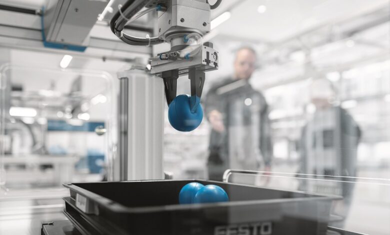Bin Picking intelligente di Festo viene in aiuto dell'intralogistica