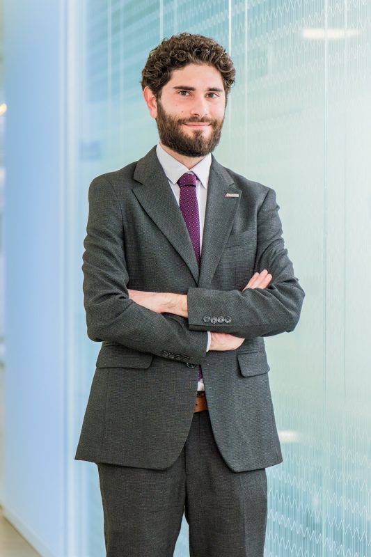 03-533x800 03-533x800 Simone Farruggio, Product Manager Robot della divisione Factory Automation della filiale italiana di Mitsubishi Electric. mitsubishi electric Mitsubishi Electric in prima linea per la produzione intelligente 03 533x800