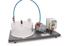 Il funzionamento dell’unità ATS si basa sulla creazione di un differenziale di pressione tra l’aria contenuta all’interno della confezione e il vuoto generato all’interno della campana in cui il packaging viene inserito. vuototecnica Vuototecnica, controllo qualità nel food packaging 165 APE vuototecnica soluzioni 220x150