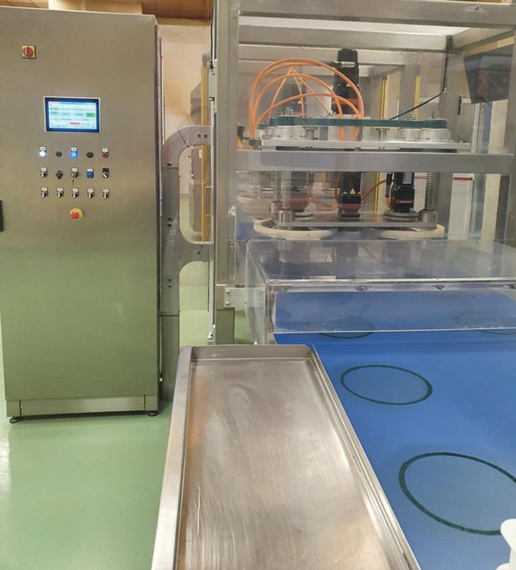 XV300 permette di ricevere alert in caso di problemi col software del sistema centrale.