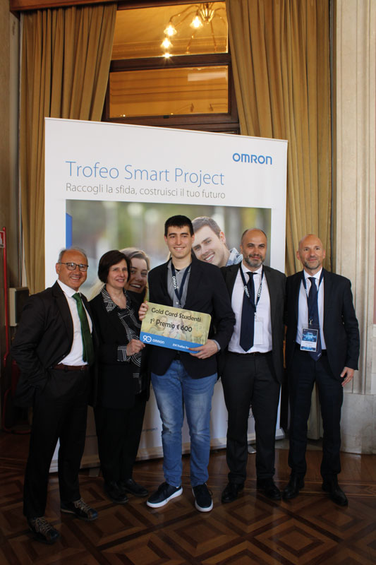 Il vincitore della categoria Studenti è Francesco Gualandi dell’ITIS Fermi di Modena. omron Omron punta sulla generazione 4.0  1 5