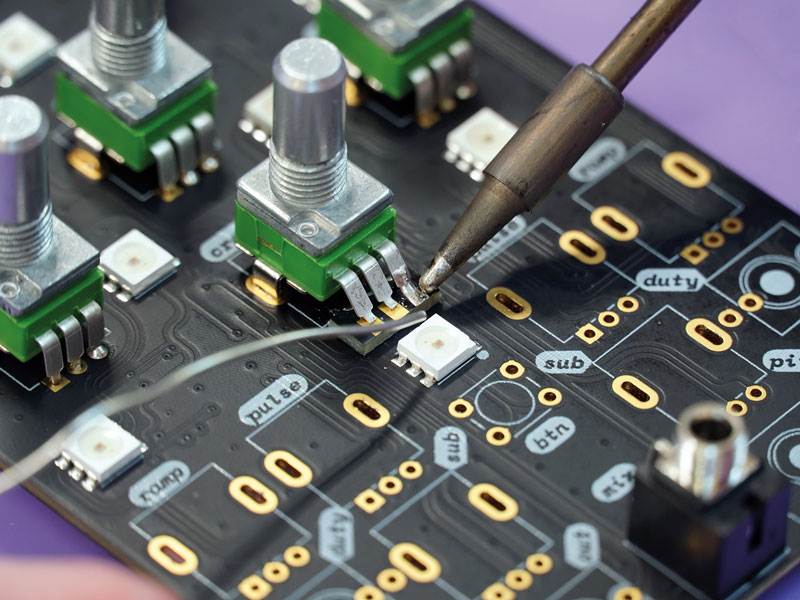 Per i prodotti elettronici ed elettrici, l’Ue punta sulla riutilizzabilità e la riparabilità. Per i prodotti elettronici ed elettrici, l’Ue punta sulla riutilizzabilità e la riparabilità.
