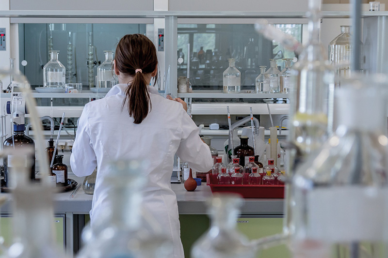 Fra i fattori trainanti nei vari comparti c’è la verifica di rispondenza agli standard. laboratori Laboratorio: tendenze tecniche e di mercato 1 2