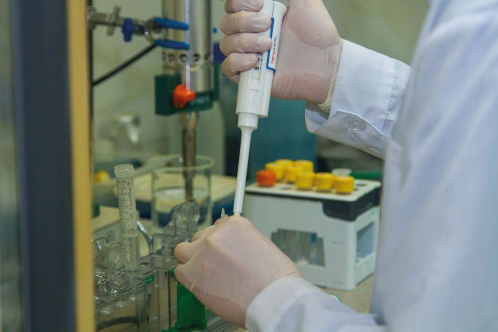laboratorio-controllo-e-misura laboratorio-controllo-e-misura Abbiamo intervistato ATS FAAR Industries e URAI che ci parlano delle principali linee di evoluzione dei laboratori industriali e della loro strumentazione: dalla sostenibilità e la "Green Chemistry" fino alle nuove normative e le tecnologie di ultima generazione. Al fianco dei laboratori per l’analisi e la produzione laboratorio controllo e misura