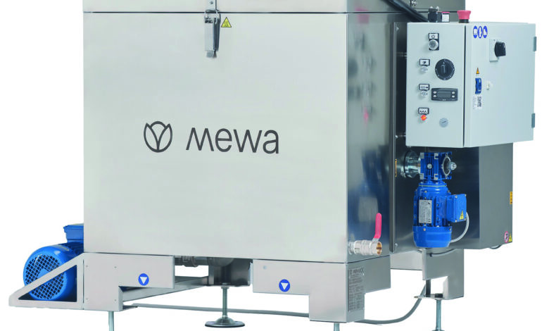 Per la pulizia dei componenti Mewa propone anche la lavapezzi automatica Eco-Matic, che pulisce i componenti in modo totalmente automatico.