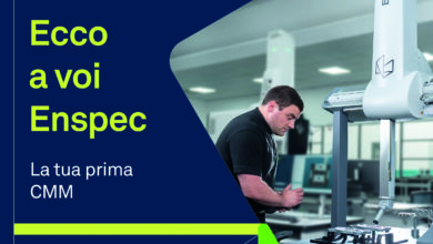 Hexagon ENSPEC: la tua prima CMM, con un operatore alla macchina di misura a coordinate
