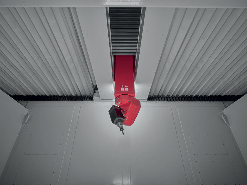 La struttura autoportante monolitica e l’insieme trave-carro-RAM dell’architettura box in box di Breton Hawx sono stati progettati per alzare il livello di accuratezza e ripetibilità nel tempo delle prestazioni, mantenendo elevate sia accelerazione che velocità.