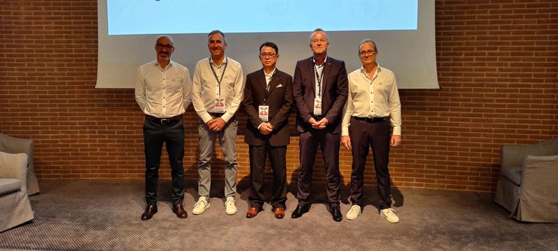 Da sinistra: Gabriele Casanova, Sales Manager Italia di Moldino; Marco Baldassa, Responsabile dell’Area Piemonte di Moldino; Tadahiro Hibata, Presidente Moldino Tool Europa; Stefan Weiwadel, CSO Moldino Tool Europa; Enrico Togni, Strategy & Development Manager Italia di Moldino.