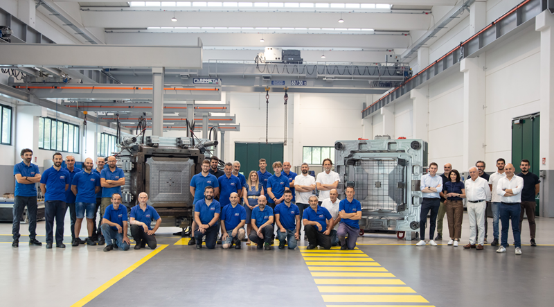Il team M.C.S. Facchetti al completo.