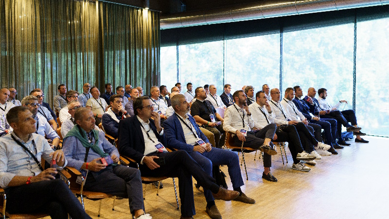 MOLDINO spiega come essere più competitivi