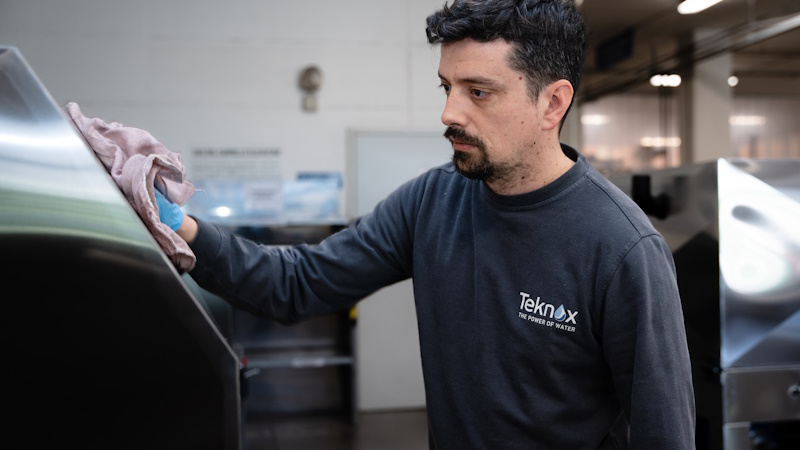 Pulire a fondo senza lasciare aloni