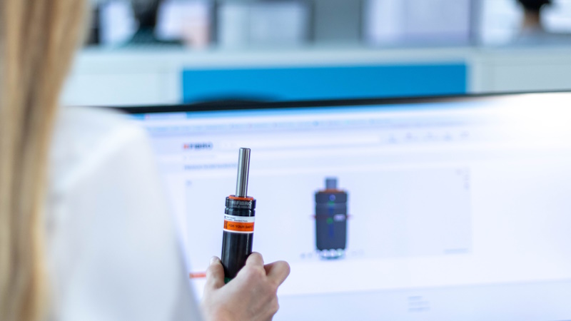 Quali sono i servizi che FIBRO è in grado di offrire al mercato italiano?