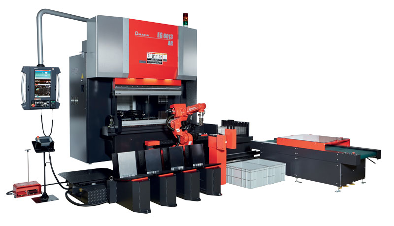 In M.C.M. l'impianto automatico robotizzato EG-AR è dedicato alla produzione di pezzi di piccole dimensioni.