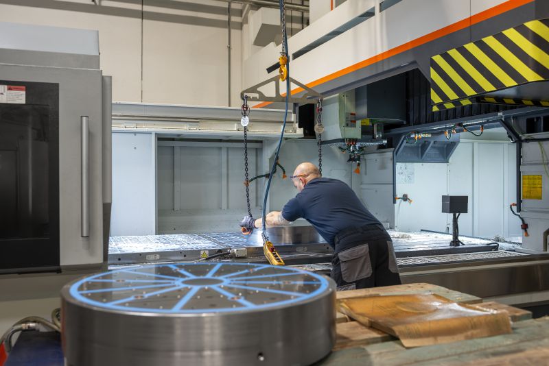 Sono passati 50 anni dalla sua nascita nel 1974, SPD si è specializzata e continua ancora oggi a progettare e realizzare soluzioni magnetiche