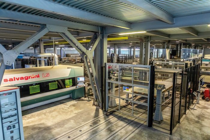 Ideam Inox di Grottaglie (TA) ha avuto come partner Salvagnini che ha fornito laser di taglio, pannellatrici, software e automazioni