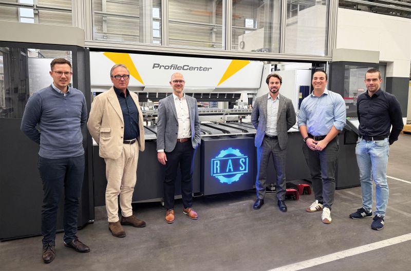 RAS Reinhardt Maschinenbau e Zinetti Technologies annunciano l'inizio della loro collaborazione strategica per migliorare il servizio ai clienti e rafforzare la presenza sul mercato italiano