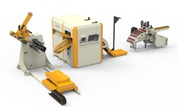 La raddrizzatrice R20 rappresenta l’essenza dell’innovazione Saronni: una macchina automatica all’avanguardia, in grado di combinare alte prestazioni, ergonomia e affidabilità.