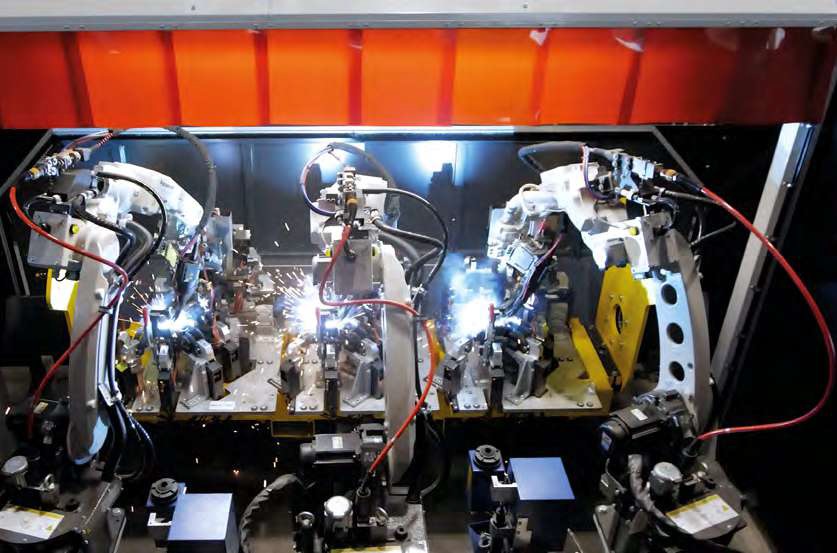 La tecnologia TAWERS di Panasonic, integrata nei robot antropomorfi distribuiti da Roboteco-Italargon, rappresenta una svolta nel campo della robotica per saldatura.