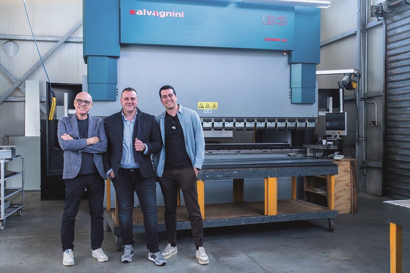 Da sinistra: Osvaldo Asaro, titolare di Tecnofreddo, Marco Cacciatore, area manager Salvagnini, e Gianmarco Asaro, Marketing Manager di Tecnofreddo.