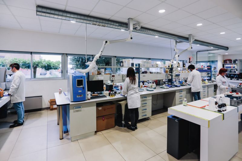 Bellini ha sviluppato l’innovativa tecnologia X-DRAW V di fluidi evaporabili a base idrocarburica. (©ph.PaoloBiava)