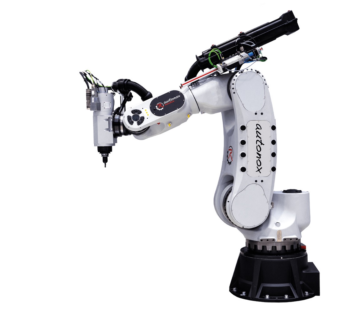 Tra le applicazioni più innovative sviluppate da Autonox si distingue un robot progettato per la fresatura e la saldatura a riporto.