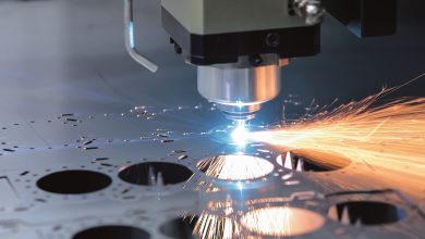 La redazione di Deformazione ha voluto creare un momento di riflessione e confronto su questa tecnologia chiedendo aiuto ai principali costruttori di macchine di taglio laser 2D attivi sul mercato italiano.