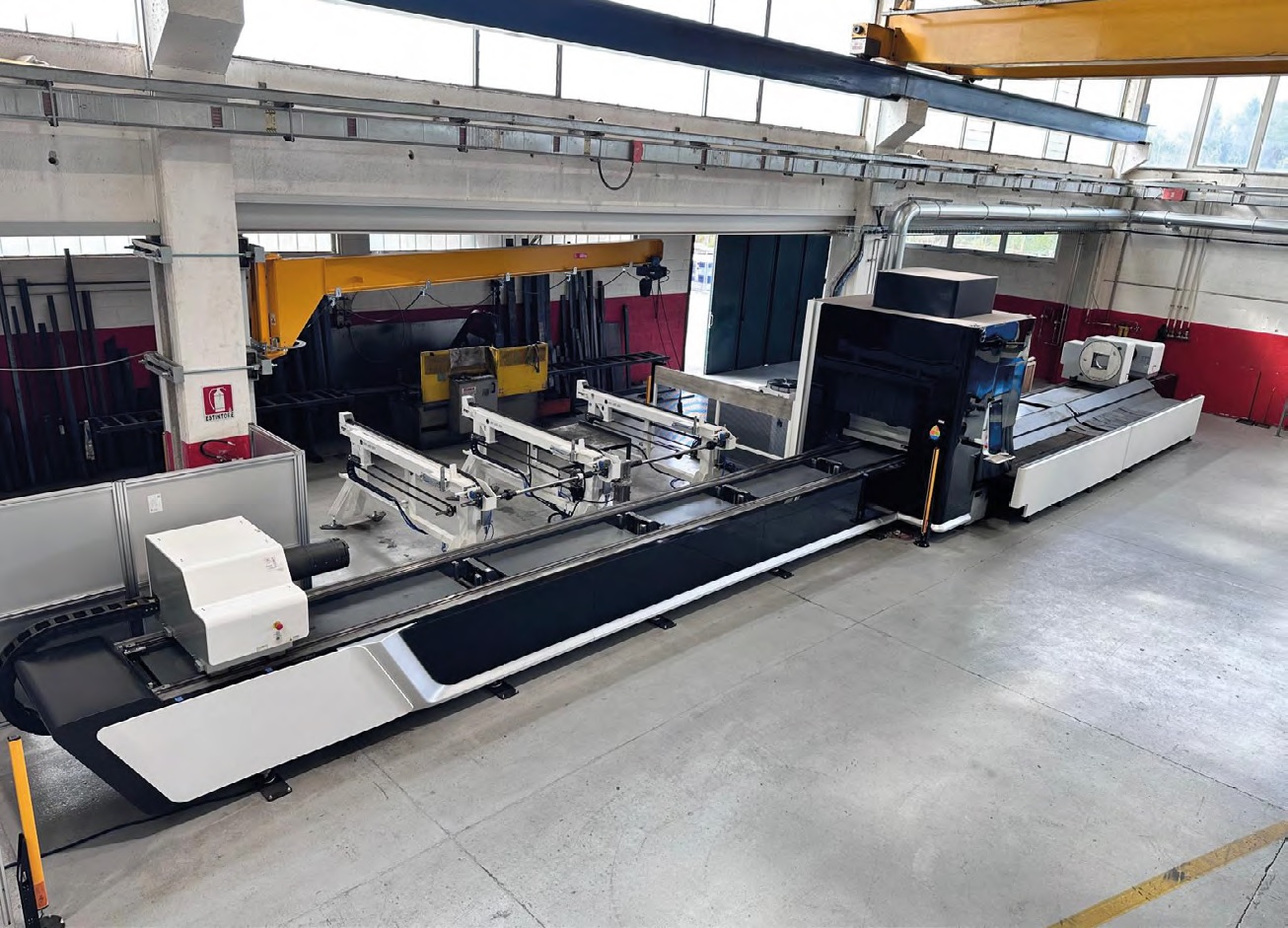 La macchina per il taglio laser tubi Bodor M2e da 6kW di Brusati.