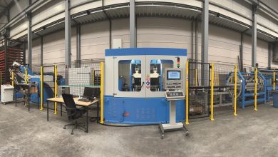 La linea di punzonatura automatizzata capace di lavorare coil di larghezza massima 800 mm con spessore massimo 2,0 mm per realizzare pezzi lunghi fino a 2.000 mm.