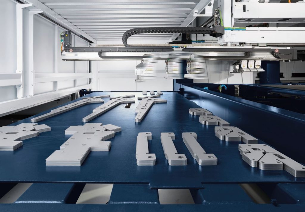 TruLaser Center 7030 di TRUMPF.