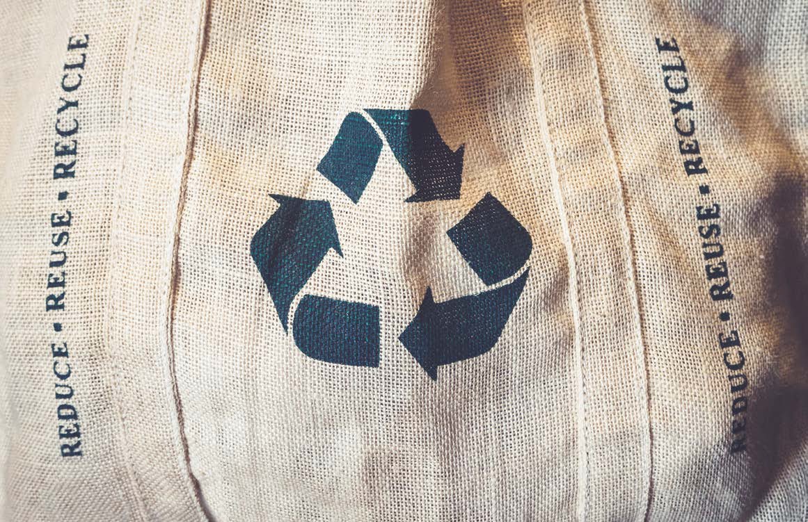 Mewa è attivamente coinvolta nella rete dell’European Textile Services Association, impegnata nella promozione del riciclo dell’abbigliamento da lavoro.
