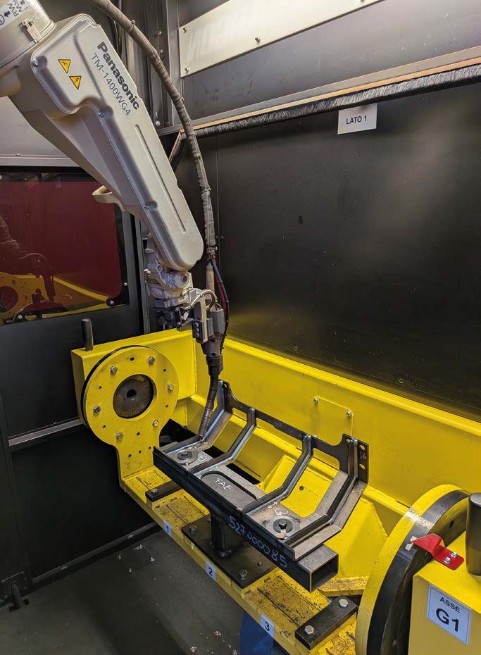 All’interno delle celle WILL è montato un sistema Panasonic TAWERS All in One TM1400, posizionatore a doppio tornio con scambio manuale da 600x1000mm con portata di 150kg.