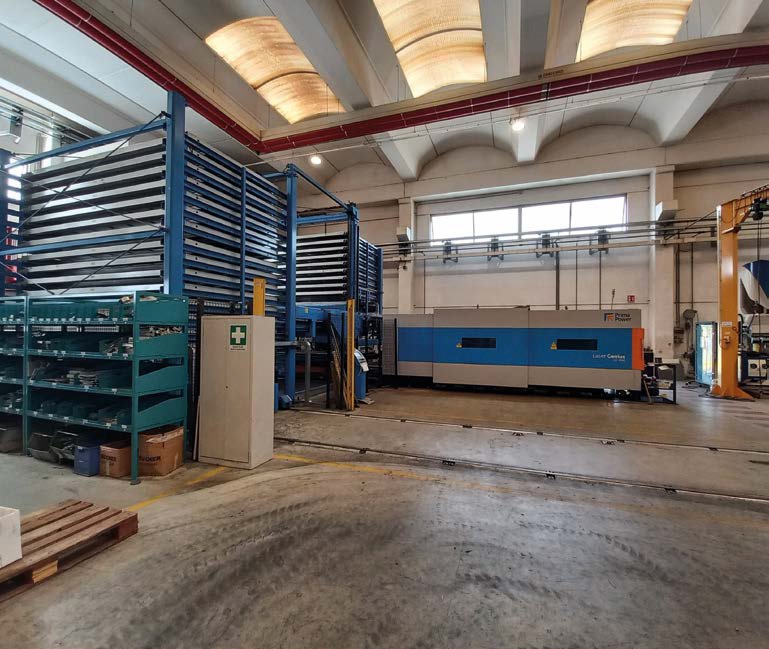 Giletta - Bucher Municipal utilizza una macchina di taglio laser e una piegatrice Prima Power, e due piegatrici Gilardi.