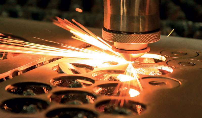 La VDW (Associazione tedesca dei costruttori di macchine utensili), prevede che la produzione dell’industria tedesca delle macchine utensili crescerà del 6% raggiungendo all’incirca i 12,6 miliardi di euro nel 2021.