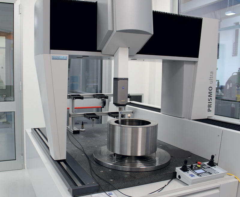 Macchina di misura a ponte ZEISS - PRISMO ULTRA 3D.