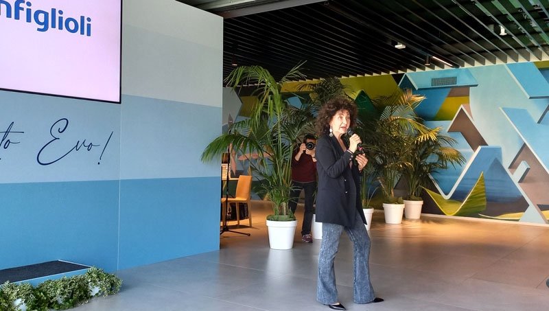 Sonia Bonfiglioli, presidente di Bonfiglioli, ha accolto la stampa in visita il plant EVO a Bologna.