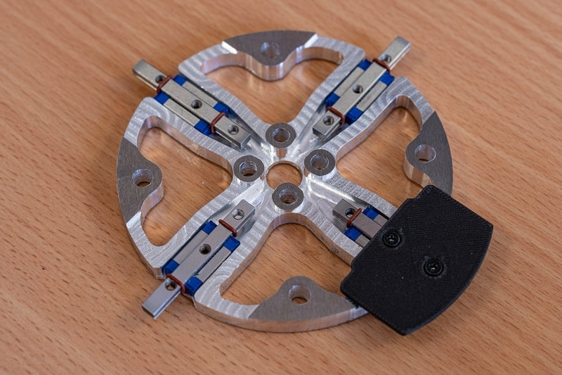 Airbrakes Flower del SASA – Sapienza Rocket Team controlla passivamente l’altitudine del razzo sonda, assicurando il raggiungimento preciso dell’apogeo prefissato.