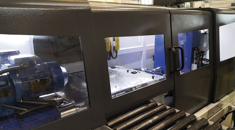 La macchina di foratura profonda MFT750/2TCR di I.M.S.A. esegue forature con diametri da 6 a 24 mm per una profondità massima di 750 mm.